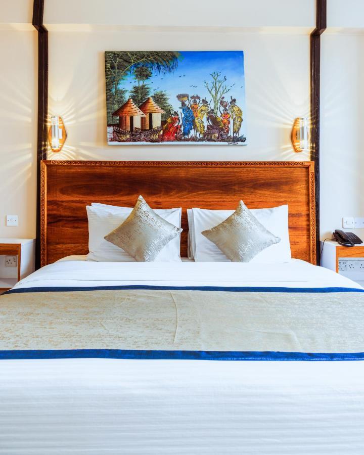 Hotel Sapphire Mombasa Exterior photo
